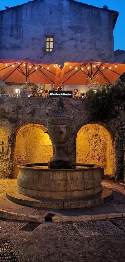 De La Fontaine 3*